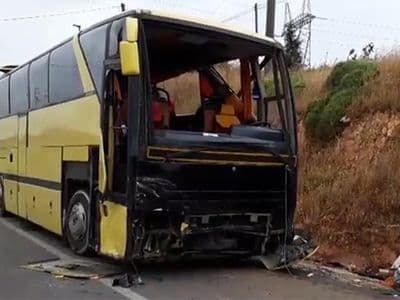 Balıkesir'de tur otobüsü kazası, 4 ölü 30 yaralı