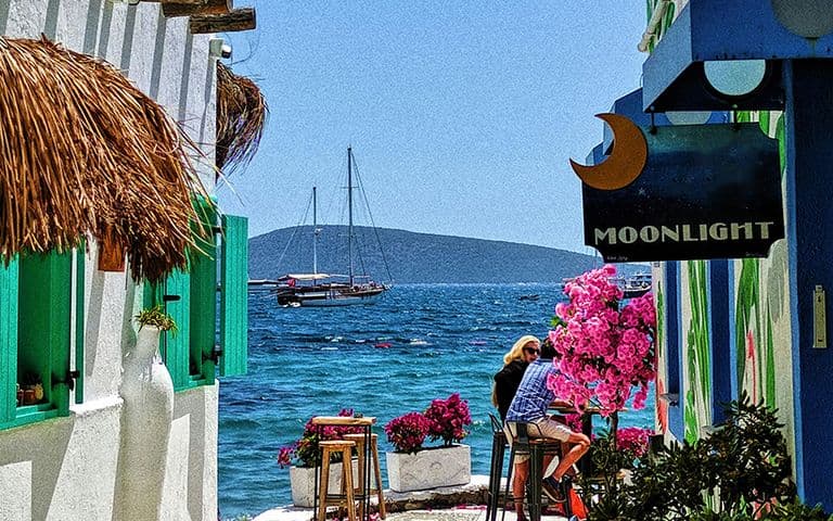 Rus tur operatörleri Bodrum uçuş programını genişletecek