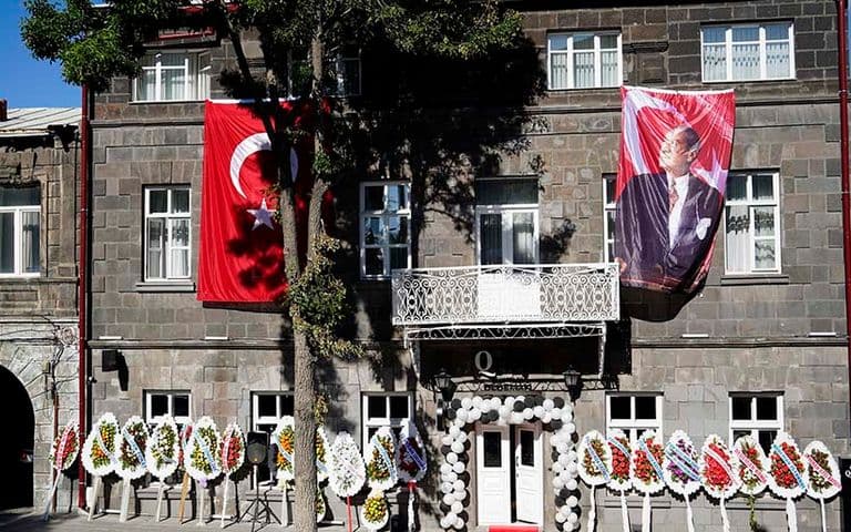 Dedeman’ın Kars’taki ikinci oteli “Qrısta Managed By Dedeman” açıldı