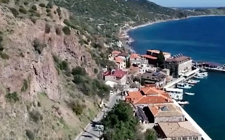Assos Antik Kenti'ndeki turistik tesisler 500 gün kapalı kalacak