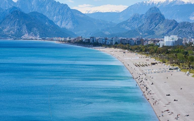 İki ayda Antalya’ya ne kadar turist geldi?