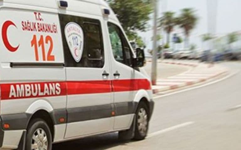 Marmaris’te dehşet: İngiliz turist eşinin boğazını kesti