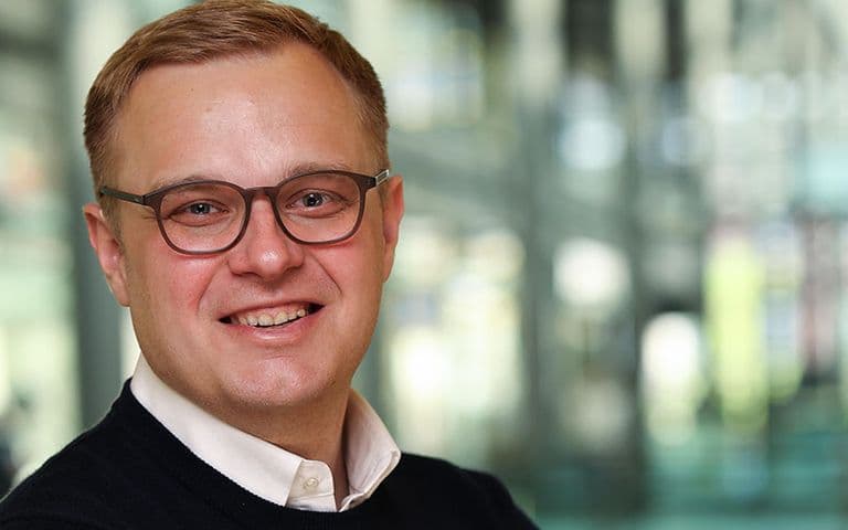 Christian Griese, Bentour’un bilgi işlem müdürü oldu