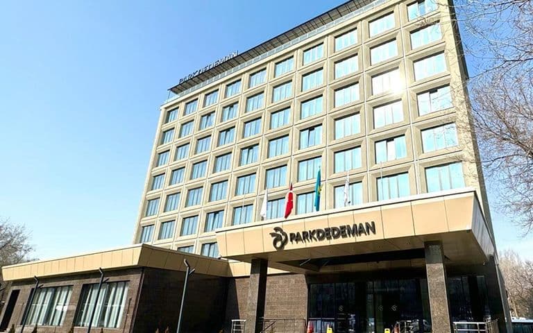 Dedeman, yurt dışındaki üçüncü oteli Park Dedeman Almaty’i açtı