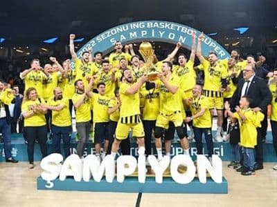 ING Basketbol Süper Ligi’nde şampiyon Fenerbahçe Beko oldu