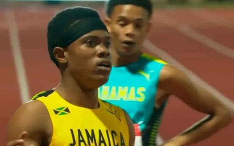 16 yaşındaki Nickecoy Bramwell, Usain Bolt'un rekorunu kırdı