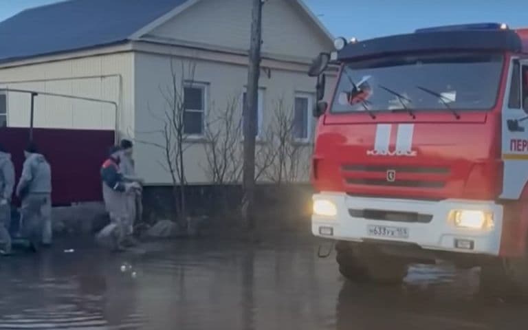 Rusya ve Kazakistan sel felaketiyle boğuşuyor