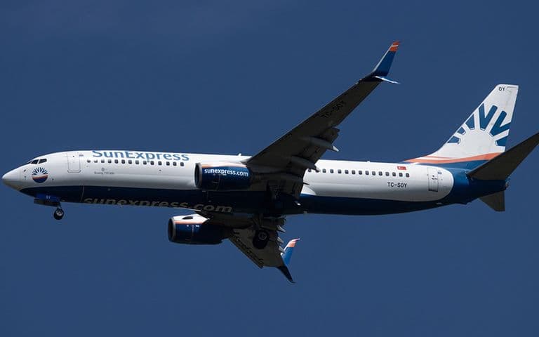 SunExpress, İzmir-Podgorica seferlerini iptal etti
