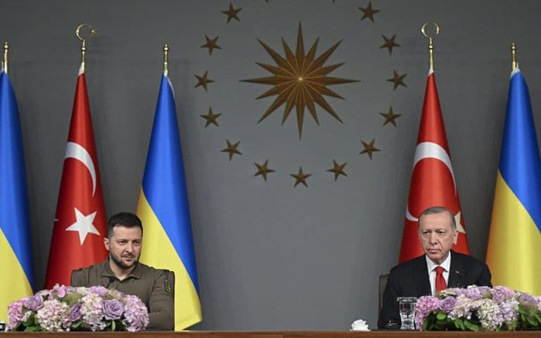 Zelenskiy Türkiye'ye geliyor