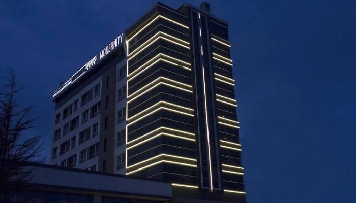 Eskişehir’deki 10 katlı otel yeniden icradan satışta