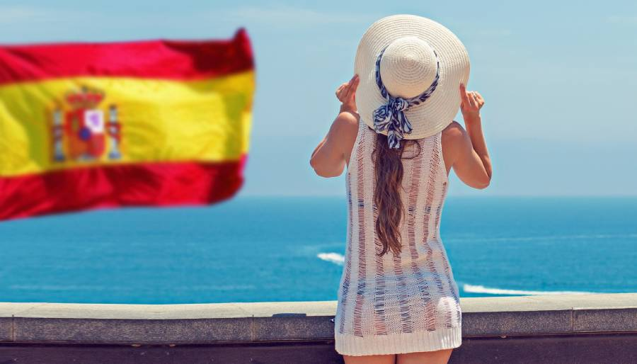 İspanya 3 ülkeden 23,7 milyon turist aldı