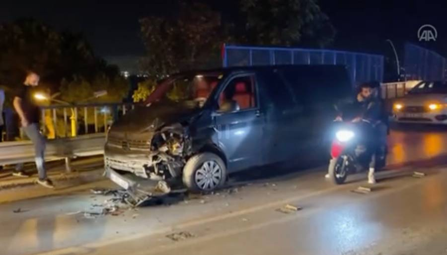 Kocaeli’de tur otobüsü kazası, 11 yaralı