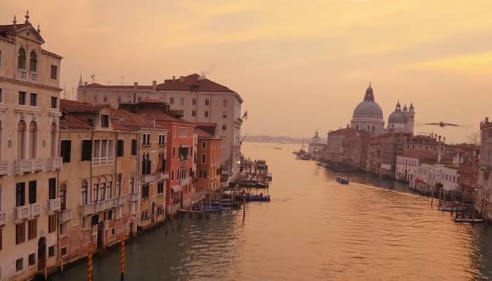 Venedik artık artık turistleri rezervasyonla kabul edecek