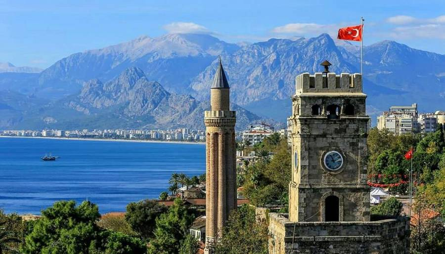Antalya turist sayısında 10 milyonu aştı 