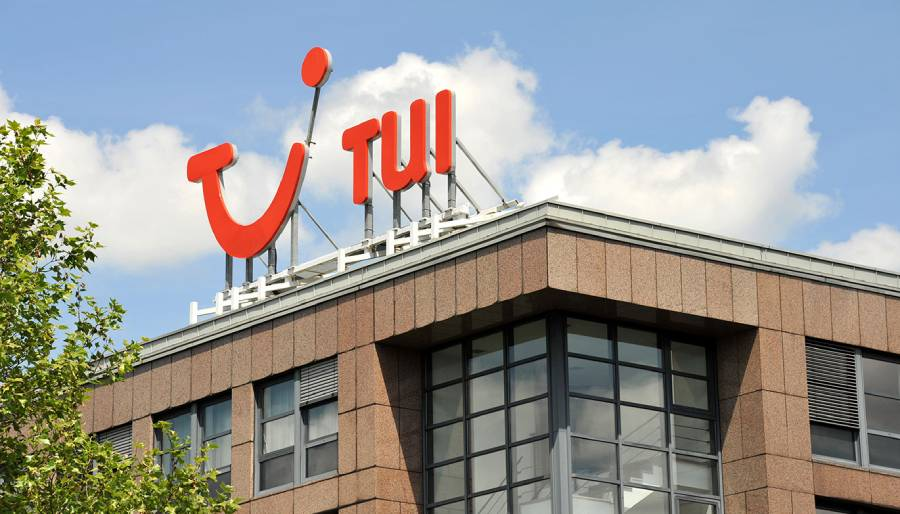 TUI otel rezervasyon portalını İngiltere’de de kullanıma açtı