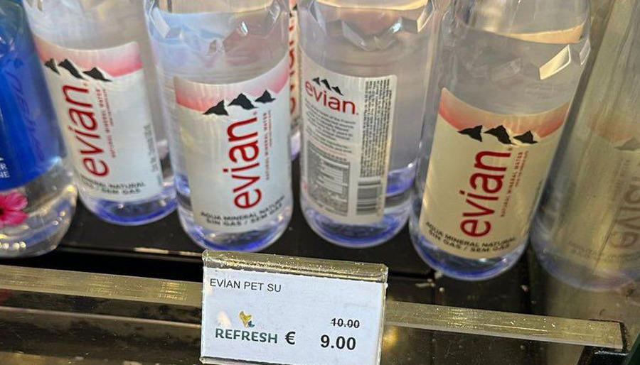 Sabiha Gökçen Havalimanında bir su 9 euro!