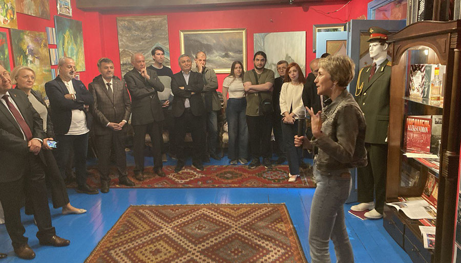 Ankara’da Rus Müziği Müzesi ziyarete açıldı