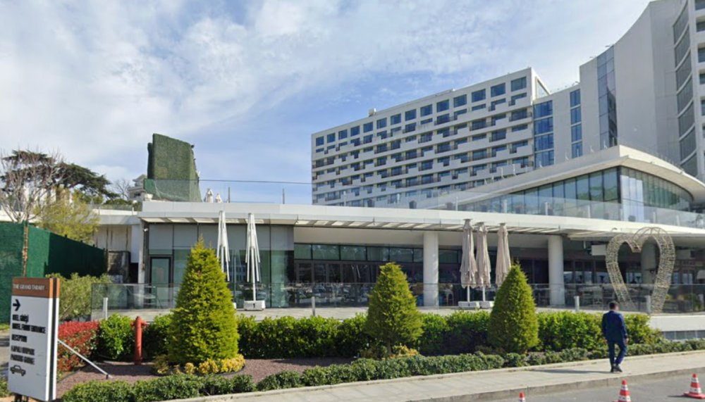 Grand Tarabya Otel’in yanındaki otel arsasının ihalesi iptal edildi 