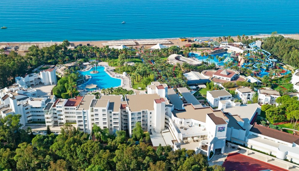 Seven Seas Hotel Blue, Monachus Hotel Grubuna satıldı