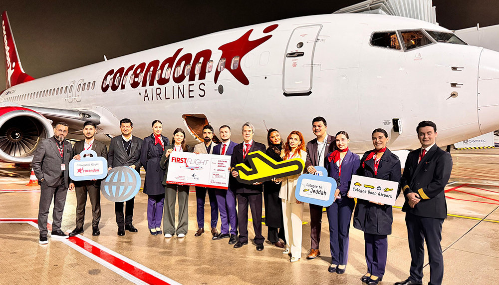 Corendon Airlines, Umre uçuşlarına başladı