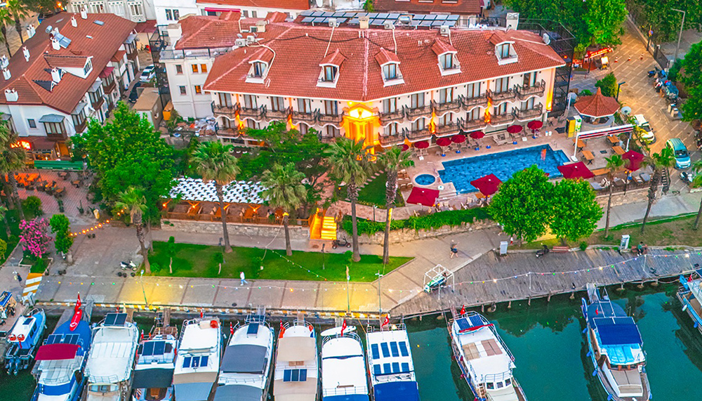 Caria Luxury Hotel kapılarını açtı