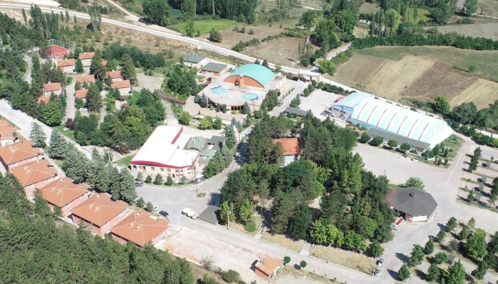 Belediyeden 10 yıllığına kiralık otel