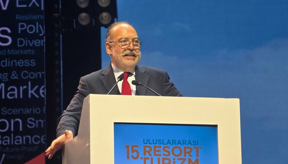 Mehmet Nane: Boş uçak, boş otel para kazandırmaz