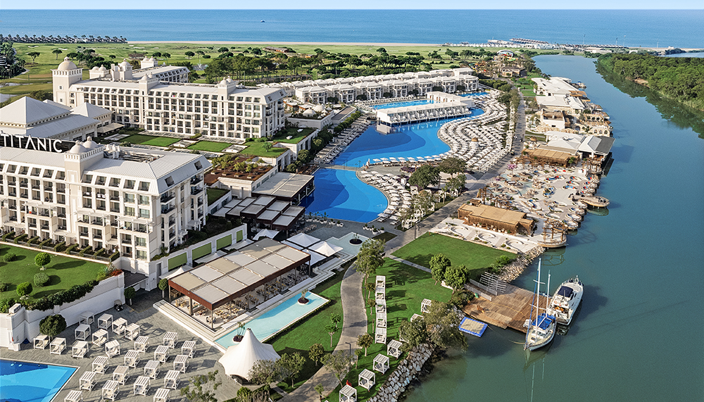 Titanic Deluxe Golf Belek baharda da misafirlerini ağırlamayı bekliyor