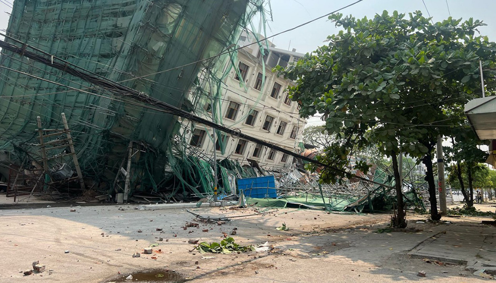 Myanmar'da 7.7 büyüklüğünde deprem