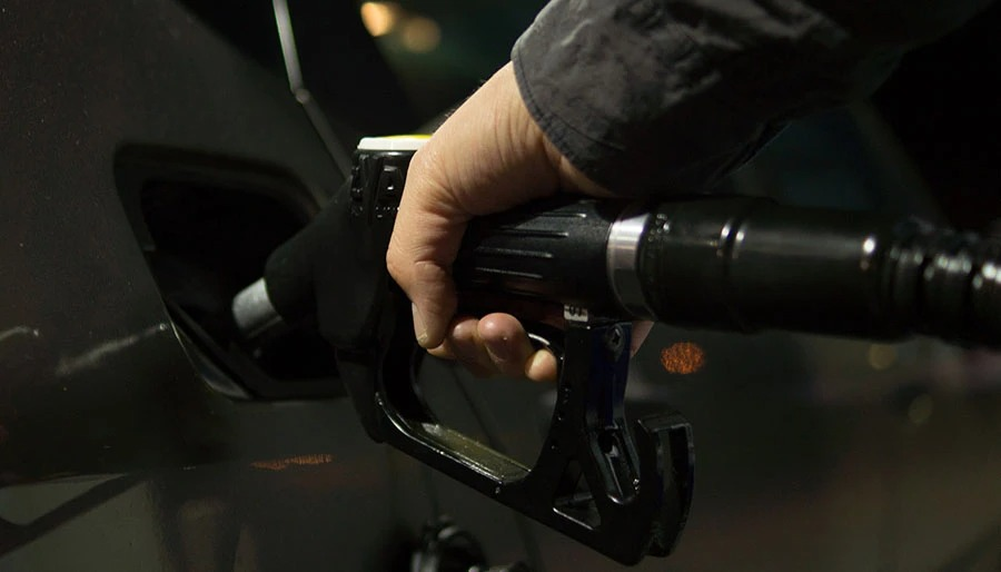 Benzine indirim üstüne indirim