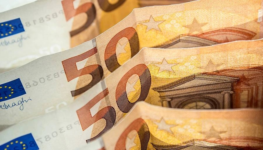 İspanya 2025’in ilk dört ayında turizmden ne kadar gelir elde etti?