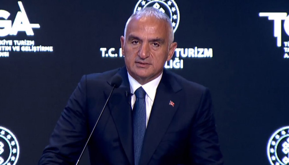 Ersoy: Turizm gelirinde hedefimiz 60 milyar dolar ama 64 milyar dolara ulaşabiliriz