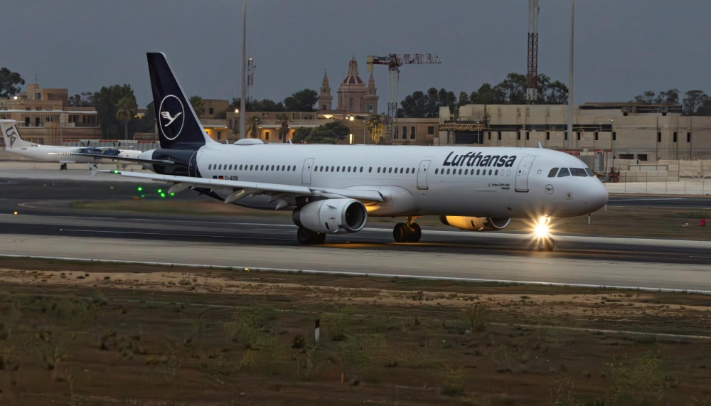 Lufthansa’dan kış sezonunda çok sayıda uçuş iptali