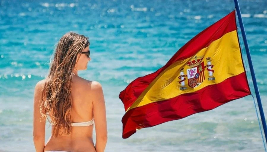 İspanya’nın 11 ayda ağırladığı turist sayısı 100 milyona dayandı