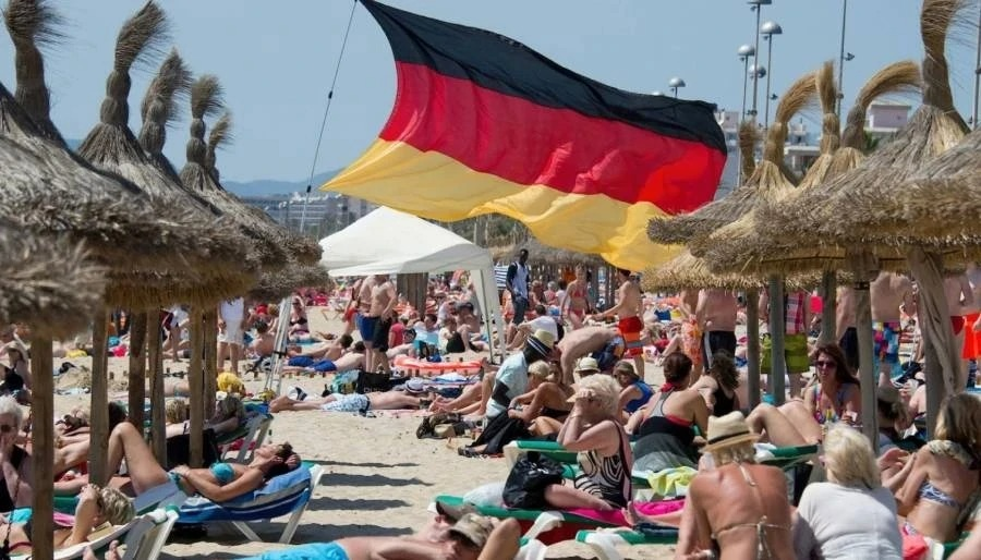 Almanlar seyahatten vazgeçmiyor: 2026 için güçlü sinyal