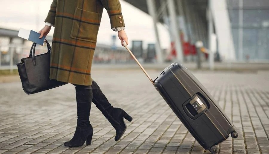 İngiltere’den Türkiye dahil 16 ülkeye seyahat edeceklere uyarı