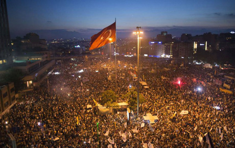 İngiltere'den vatandaşlarına Gezi Parkı uyarısı