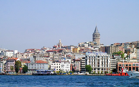 Halk GYO'nun İstanbul Karaköy'deki binası otel oluyor