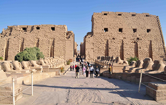 Mısır'ın ünlü turizm bölgesine intihar saldırısı