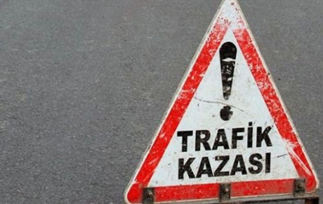 Antalya'da tur minibüsü kaza yaptı