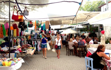 Sakız Adası'ndan gelen turist sayısı düştü, alışveriş oranı arttı