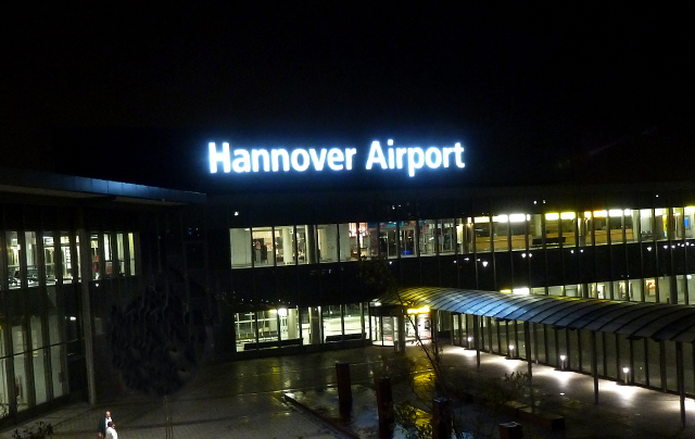 THY uçağına bomba ihbarı yapıldı, Hannover Havalimanı bir saat kapandı