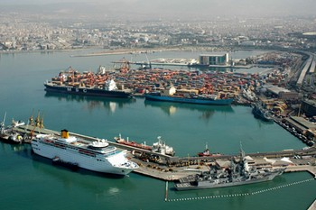 Akfen Holding, İzmir Limanı'nın karşısında otel kuracak