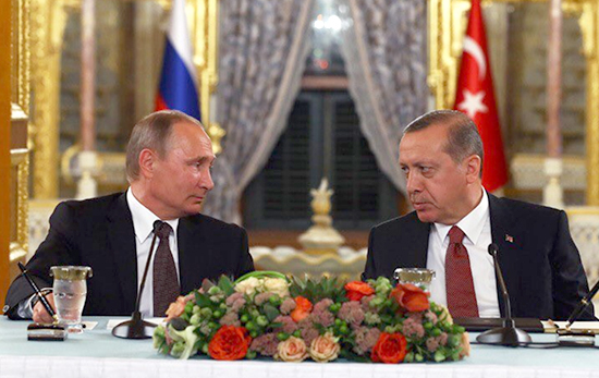 Türkiye-Rusya arasında 12.5 milyar dolarlık imza
