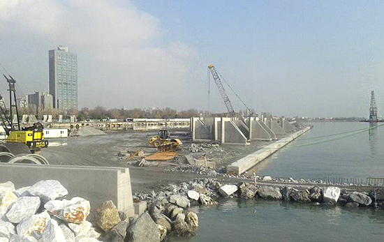 1.5 milyar dolarlık Mega Yat Limanına yürütmeyi durdurma kararı