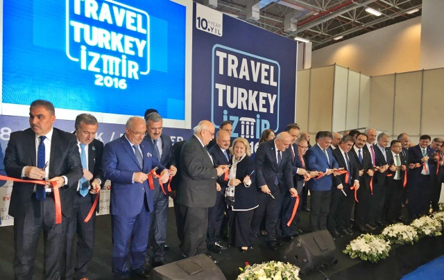 Travel Turkey İzmir 10. kez kapılarını açtı, işte açılış konuşmaları
