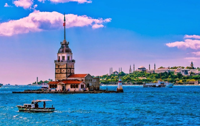 İstanbul haziran ayında ve yılın ilk yarısında ne kadar ziyaretçi ağırladı? 