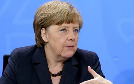 Merkel Türkiye politikasına AB ülkelerini de dahil etmeye çalışıyor