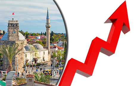 Antalya nisan ayında ve ilk 4 ayda hangi ülkeden kaç turist aldı?