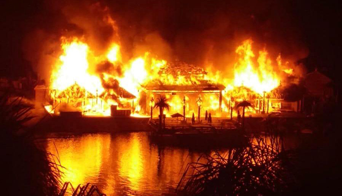 VİDEO: Cratos Hotelde büyük yangın